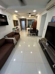Prive (D19), Condominium #573885151